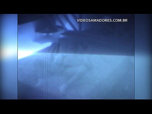 ❤️ Vyras filmuoja, kaip žmona dulkina kaimyną, ir sužino, kad jis yra raganius ❤️❌ Super porno prie mūsų